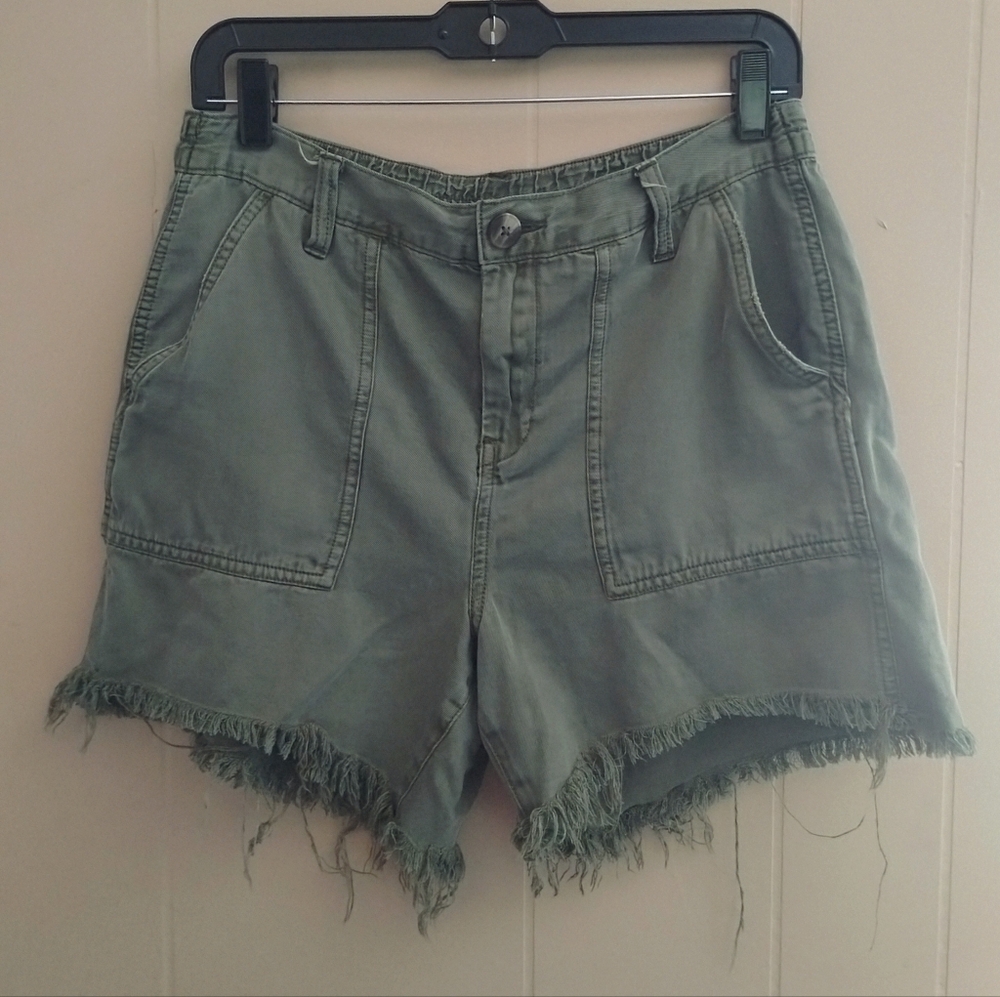 Aerie Olive Green Distressed Relaxed Fit Shorts Size Small